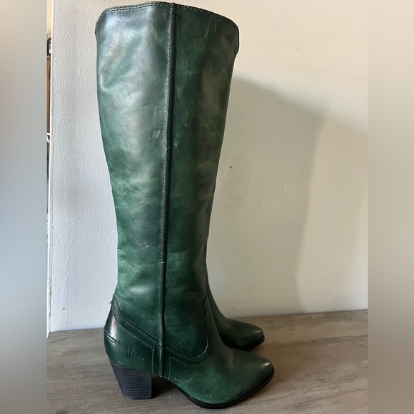 Frye women’s Renee Seam distressed leather tall boots green size 6 - Picture 3 of 14